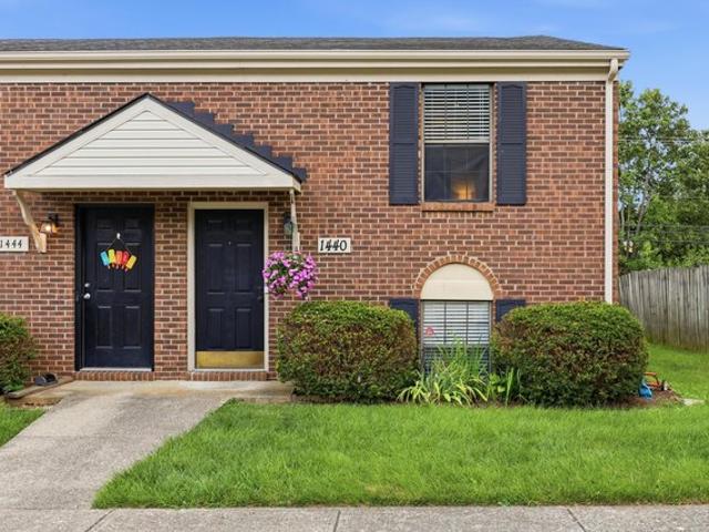 Townhouse for sale in Lexington, Kentucky