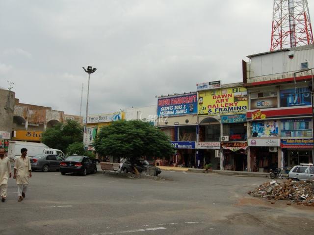 Building for sale in Islamabad, F-6