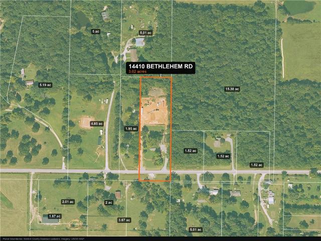House for sale in Gravette, Benton County