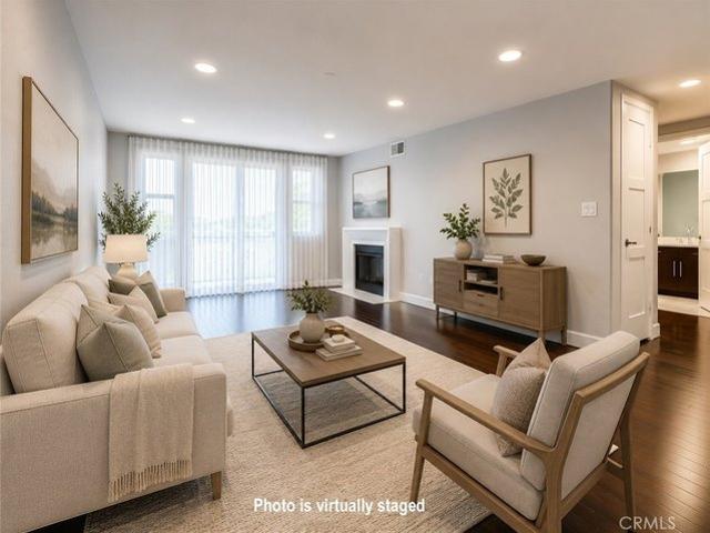 Condo for sale in Sherman Oaks Neighborhood Council District, Canoga Park