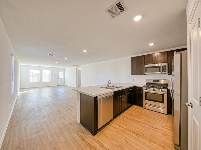 Property for rent in Fresno, Texas