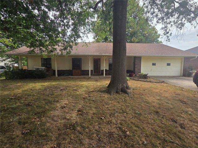 House for sale in Ark