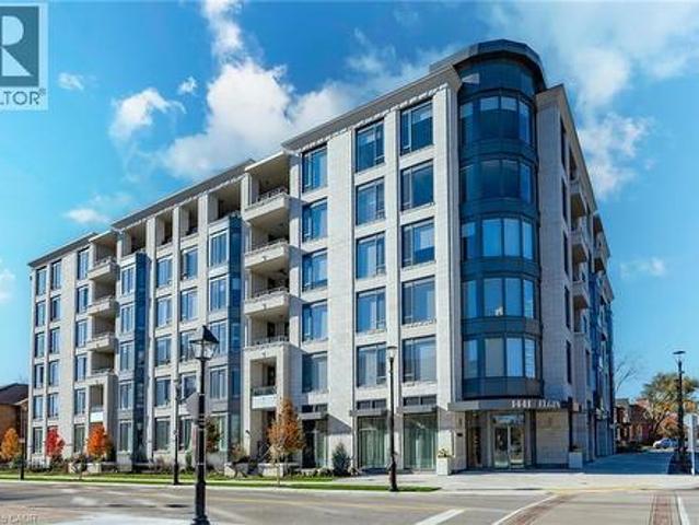 Condo for sale in Downtown Burlington, Burlington