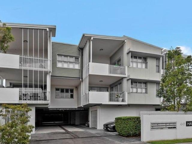 Apartment for rent in Toombul, Queensland
