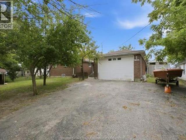 House for sale in Kingsville, Ontario