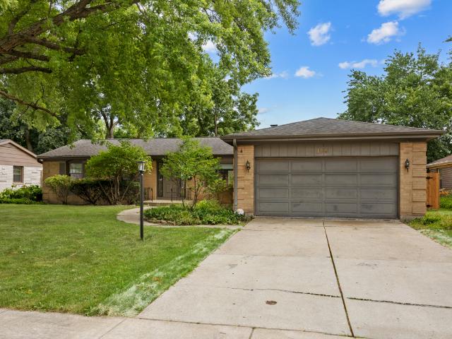 House for sale in Maple Manor, Elgin