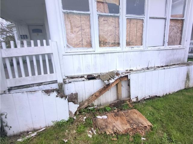 House for sale in Lucas, Ohio