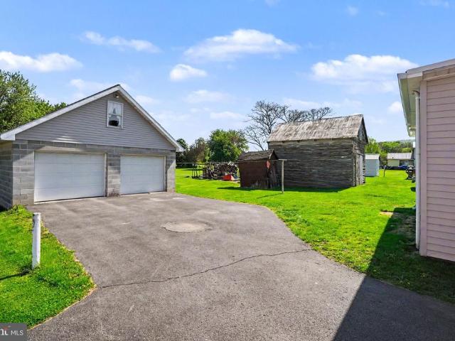 House for sale in Mc Veytown, Pennsylvania
