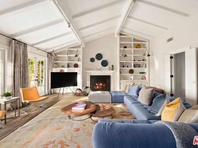 House for sale in Canoga Park, California