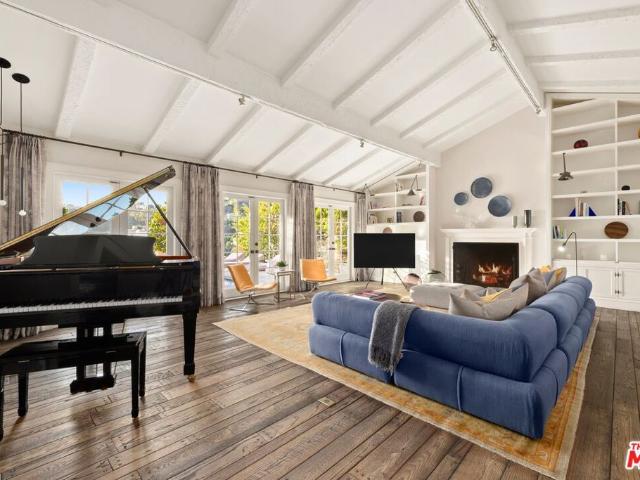 House for sale in Canoga Park, California