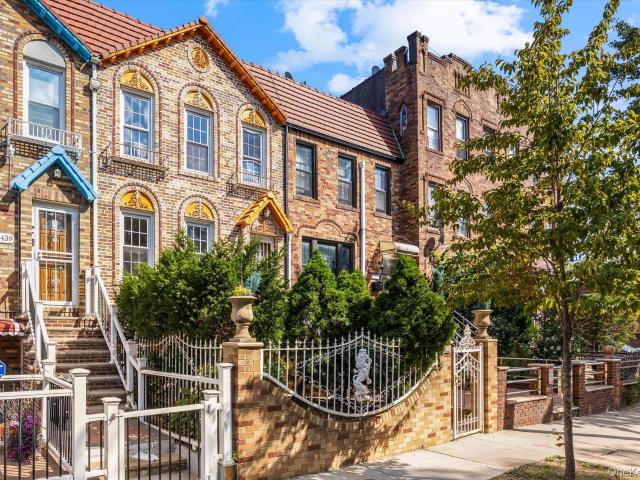 House for sale in Brooklyn Community District 17, New York