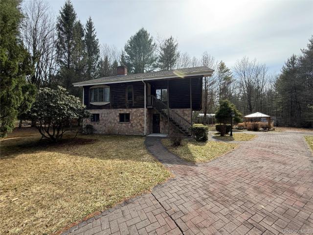 House for sale in Accord, New York