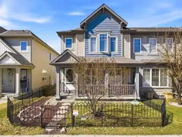 House for sale in Airdrie, Alberta