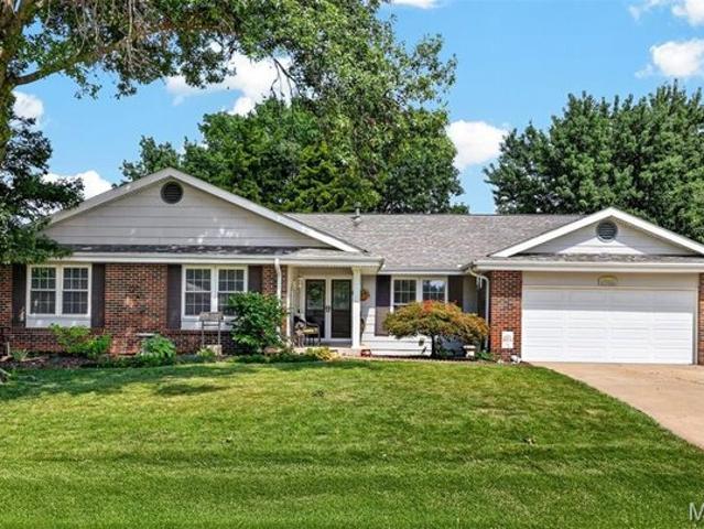 House for sale in Saint Charles, Missouri
