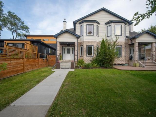 House for sale in Wedgewood, Alberta