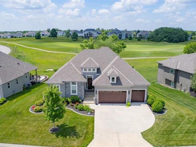 House for sale in Basehor