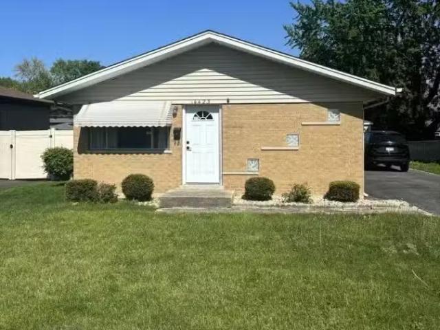 House for rent in Bedford Park