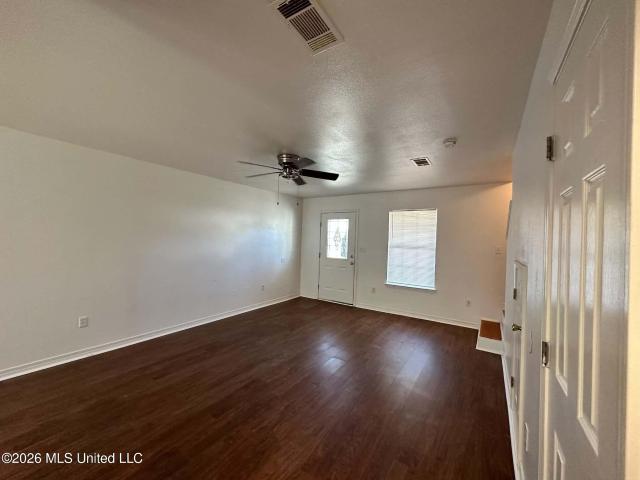 Townhouse for sale in Gulfport, Mississippi
