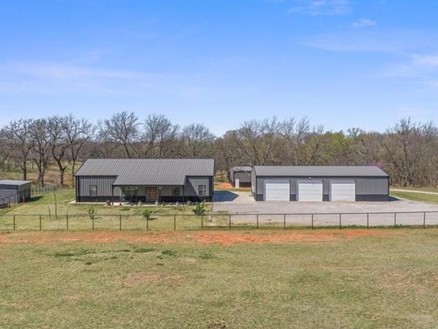 House for sale in Wayne, Oklahoma