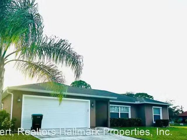 House for rent in Palm Bay