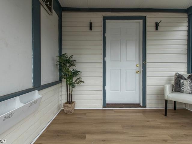 House for sale in Hillside, New Jersey