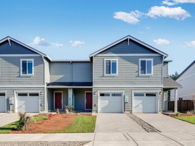 Townhouse for sale in Oregonia