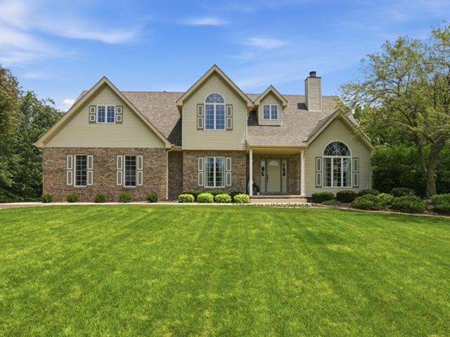 House for sale in Crown Point, Indiana
