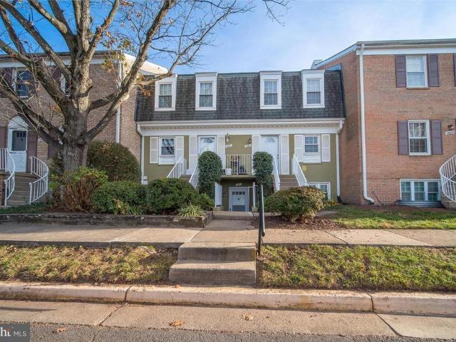 Condo for sale in Centreville