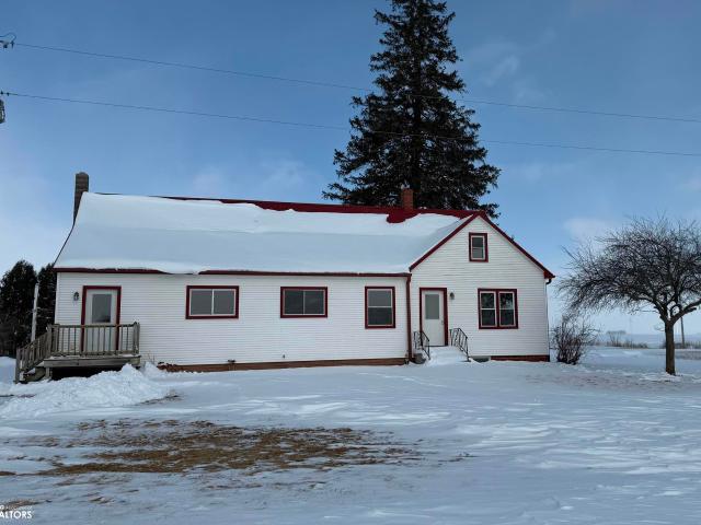 House for sale in New Hampton, Iowa