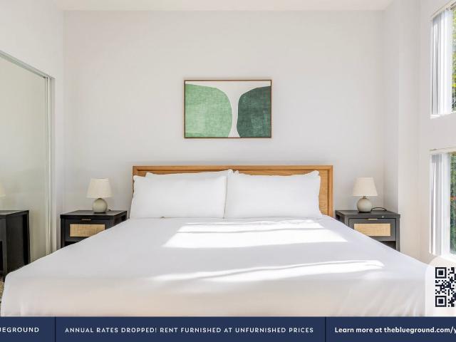 Apartment for rent in Canoga Park, California