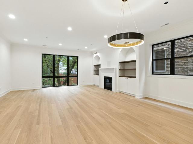 Condo for sale in Chicago Park, Illinois