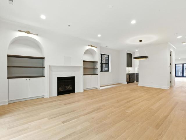 Condo for sale in Chicago Park, Illinois