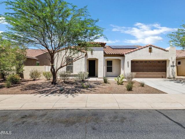 House for sale in Goodyear, Arizona