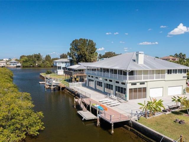 House for sale in Hudson, Florida