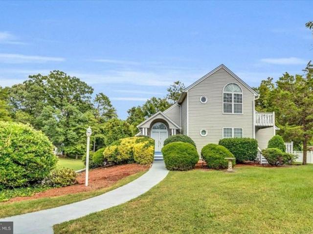 House for sale in Spring Cove, Lusby
