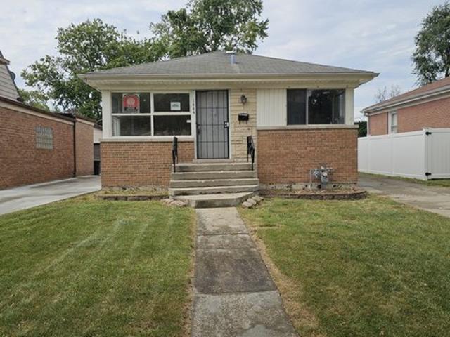 House for sale in Berkeley, Illinois