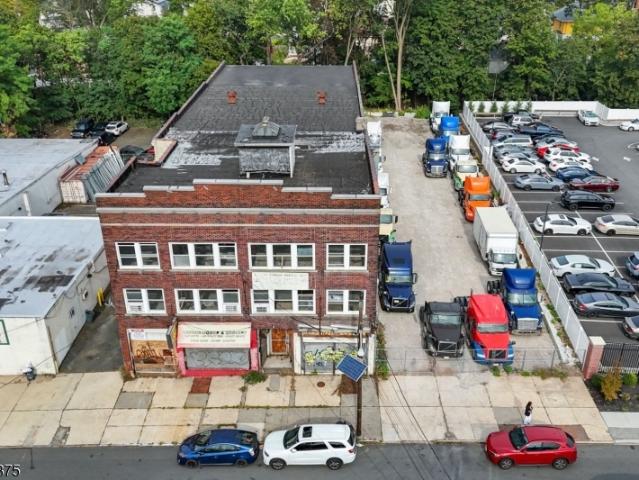 House for sale in Hillside, New Jersey