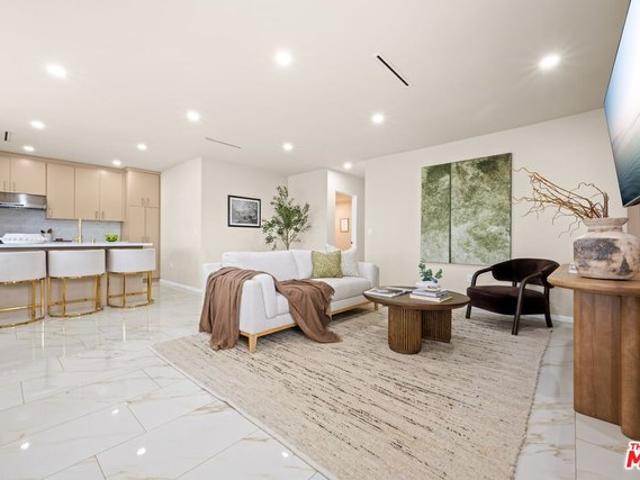 House for sale in Burbank, Los Angeles County