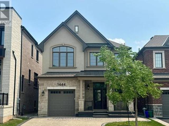 House for sale in Oakville, Ontario
