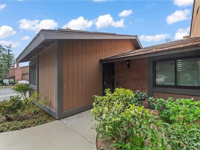 Townhouse for sale in Sylmar Neighborhood Council District, Canoga Park