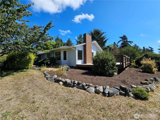 House for sale in Oak Harbor, Washington