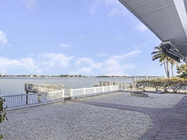 House for sale in South Pasadena, Florida