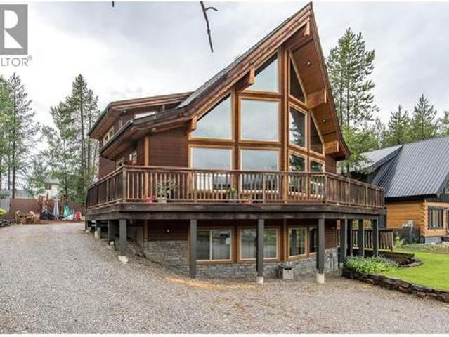 House for sale in Golden, British Columbia