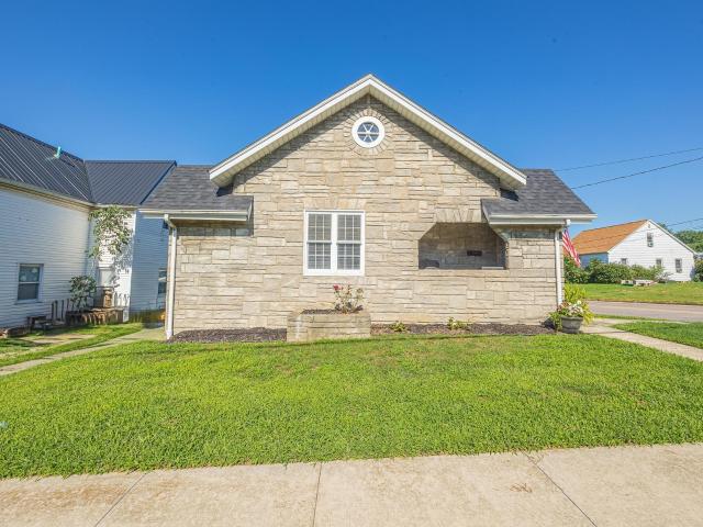 House for sale in Dubois, Indiana