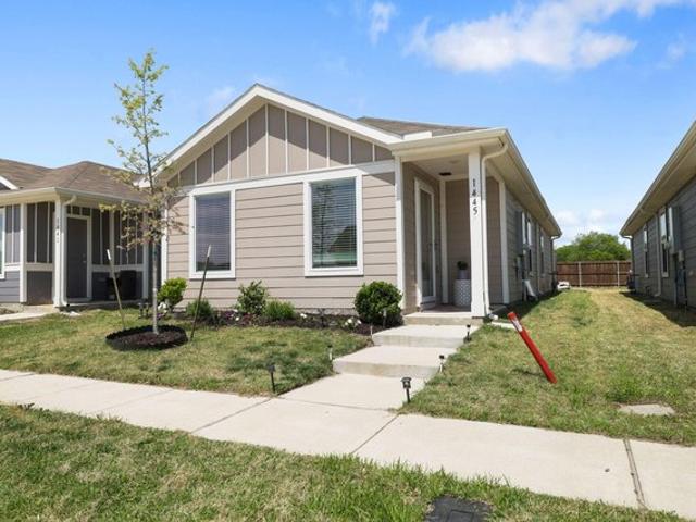 House for sale in Ellis, Texas