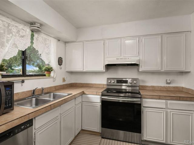 Townhouse for sale in Arapahoe, Colorado