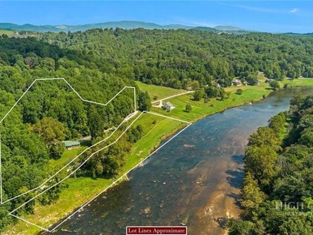 House for sale in Grassy Creek, Ashe County