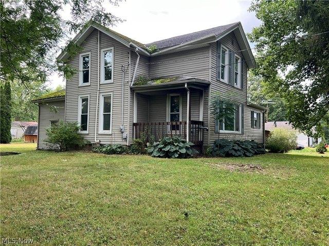 House for sale in Jefferson, Ohio
