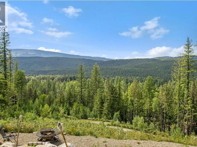House for sale in Seymour Arm, British Columbia