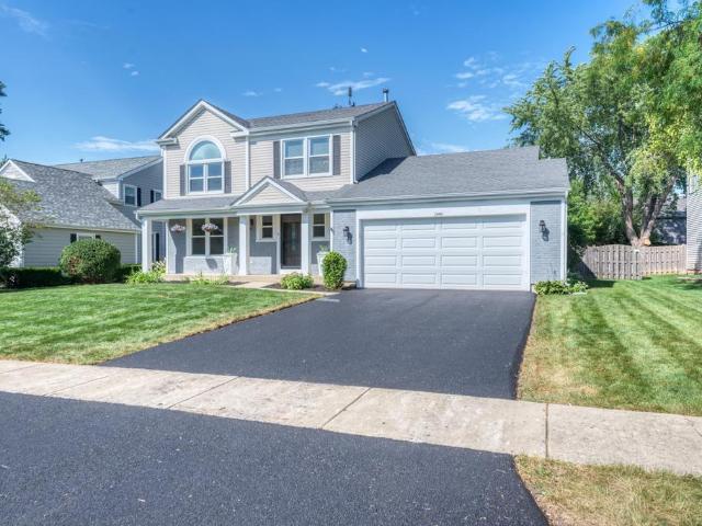 House for sale in Mchenry, Illinois